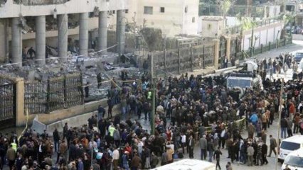 Deadly bomb attacks target police in Egypt