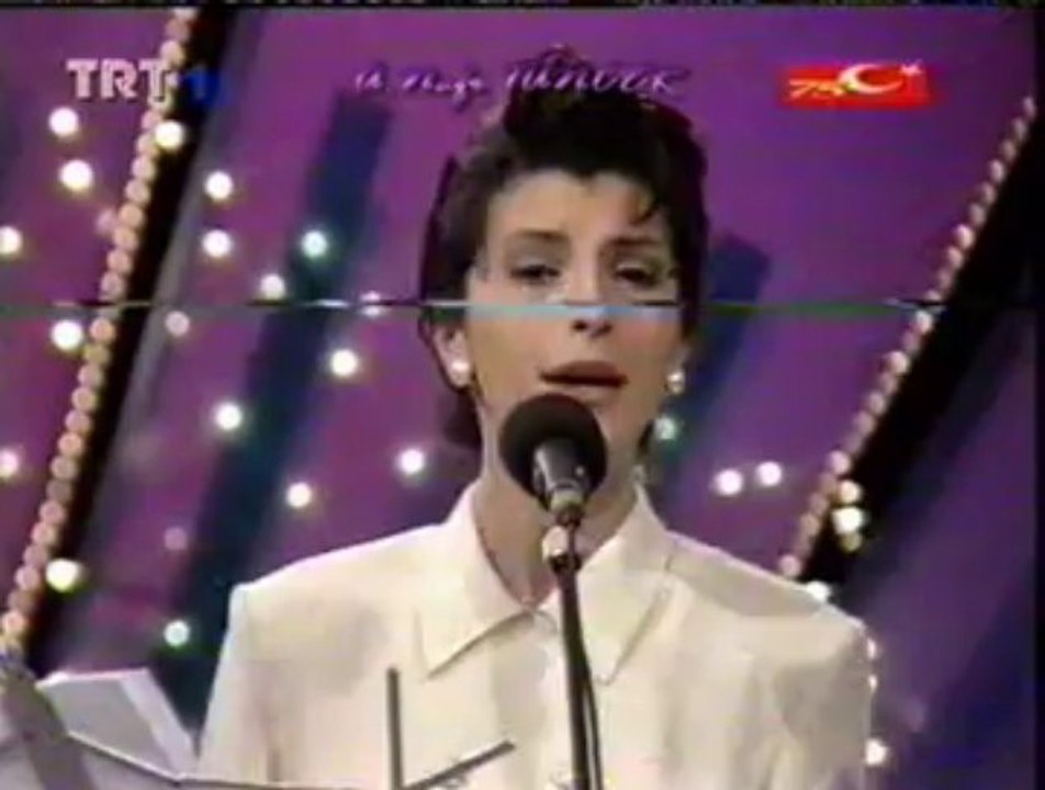 Elif GÜREŞÇİ ÇİFTÇİOĞLU-Sevdim Seni Ben Mabuduma (İlâhi)