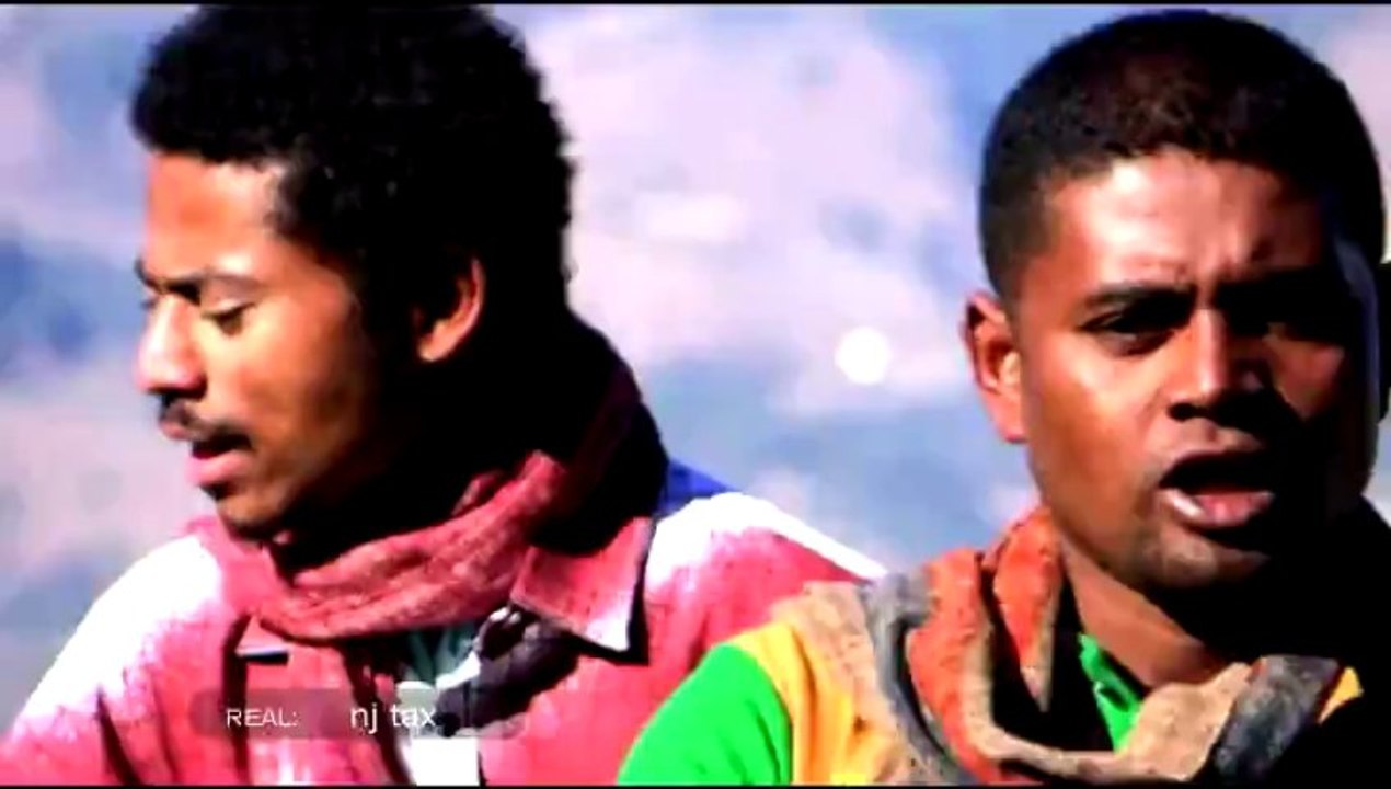 GASY TWO GASS  -  Zay mahadiavolana  (gasy - malagasy)