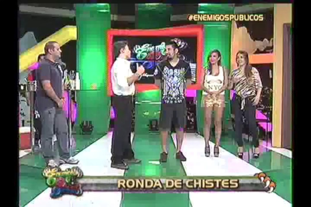Enemigos Públicos: la guerra de coplas en la 'Peña Enemigos'
