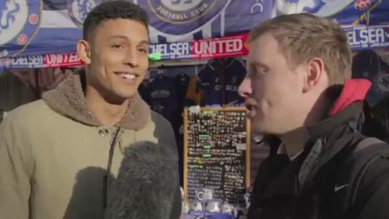 Οπαδός της Μ. Γιουνάιτεντ κοροϊδεύει φίλους της Τσέλσι!