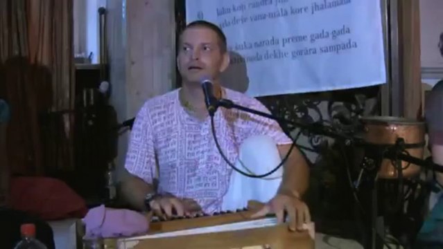 Sri Krishna Jahnmastami Bhajan by H.G. Ojasvi Prabhu 22.08.2011 in Zürich - Switzerland