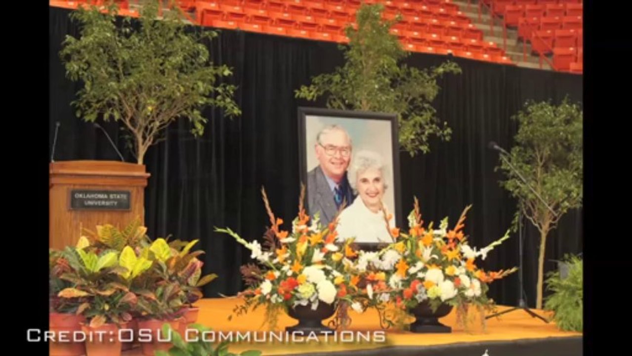 Airborne 12.02.11_ Boeing, American Airlines, United And The NTSB Lead This Week's News!