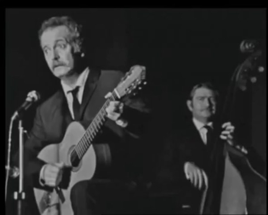 - Georges Brassens (1969)- ""la non demande en mariage-oncle archibald -la religieuse ---""