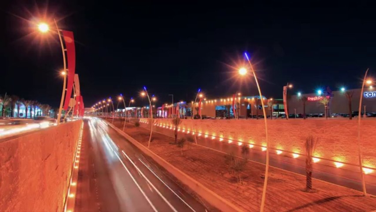 ‏  King Abdullah Road Time Lapse  Riyadh