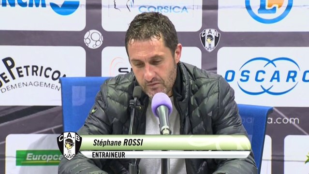 Conférence de presse CA Bastia - FC Istres (2-2) : Stéphane ROSSI (CAB) - José PASQUALETTI (FCIOP) - 2013/2014