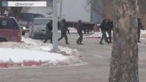 SWAT team moves toward Mall in Columbia