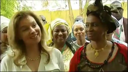 Valérie Trierweiler, une Première dame mal à l'aise dans son rôle