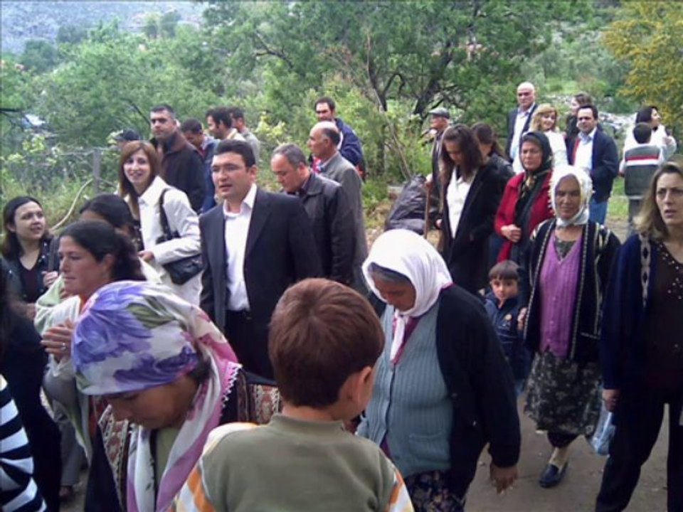 Vur Davula Düğünümüz Hayrola - Şükrü Kekevi