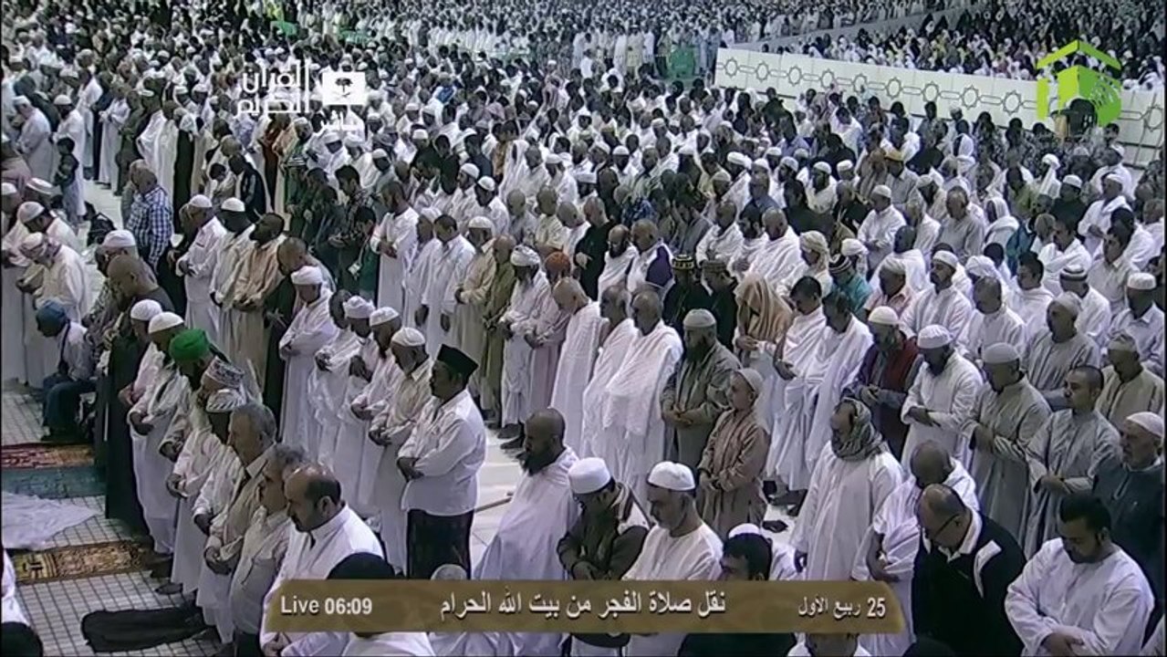 HD Makkah Fajr 26th January 2014 Sheikh Humaid