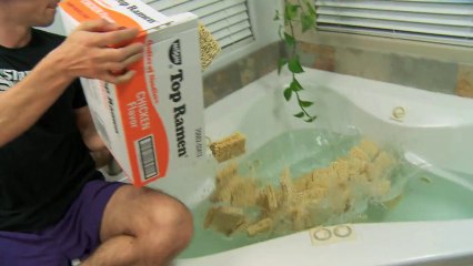 Ramen Noodle Bath... Crazy