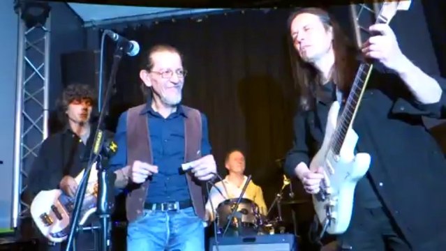 DESNOS MICHEL PRESENTE THE BLUES BAND SURVILLE AU MELROSE CAFE 24 1 2014 A AGDE