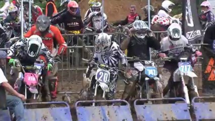 Compétition Moto à Sens