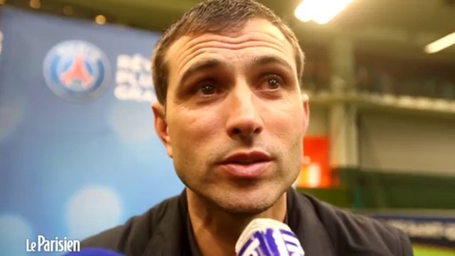 Pauleta rend visite au PSG Académy