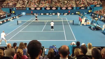 Henri Leconte short baissé