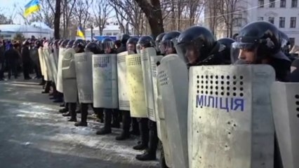Ukraine unrest spreads beyond Kiev