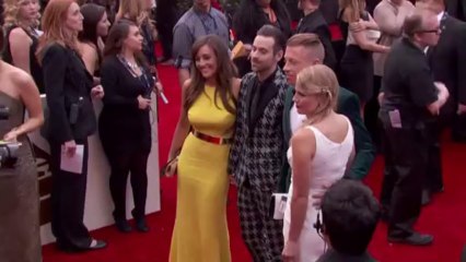 Music stars rock the Grammys red carpet