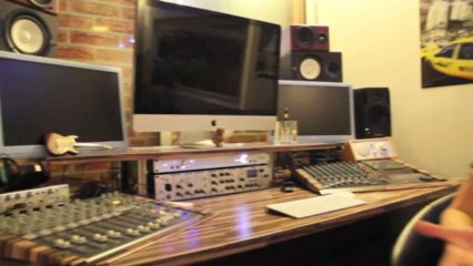 Lorenzo Zappa fan of famous b-street