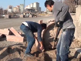 YENİBAĞLAR CADDESİ MODERN YOL OLUYOR