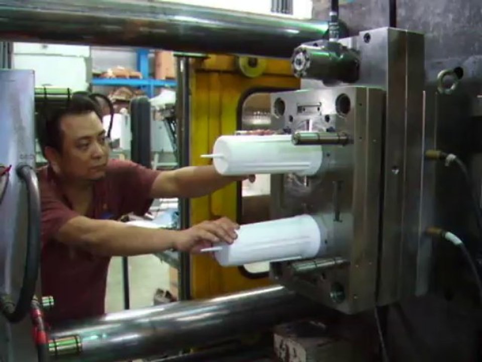 Taiwan tooling maker (8);Plastic injection manufacturer;Pipe fitting mold