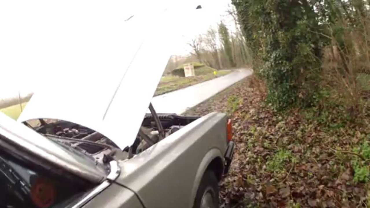 Nissan Cedric démarrage