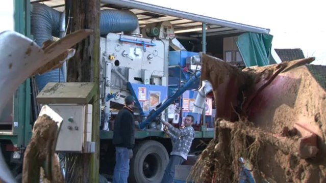 CAP SEMENCES & SOL'AYRES, commerce de gros de semences et production d'électricité photovoltaïque