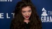 Lorde remporte le titre de la chanson de l'année aux Grammys