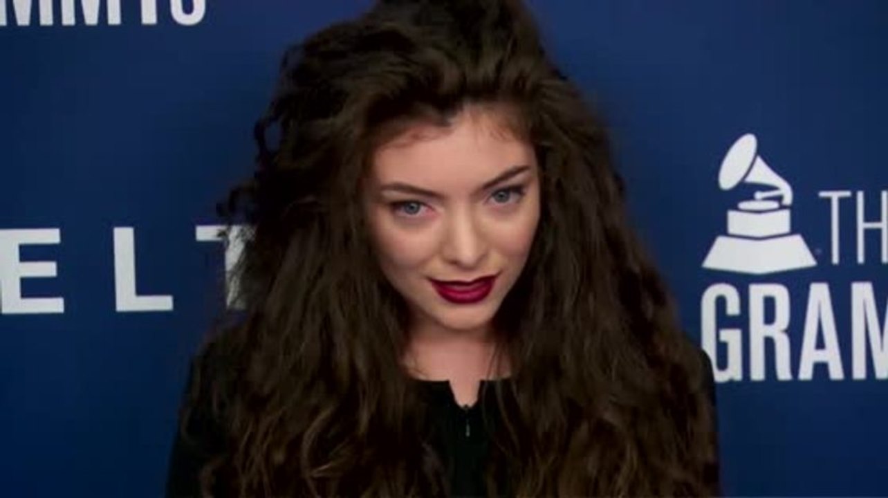 Lorde remporte le titre de la chanson de l'année aux Grammys