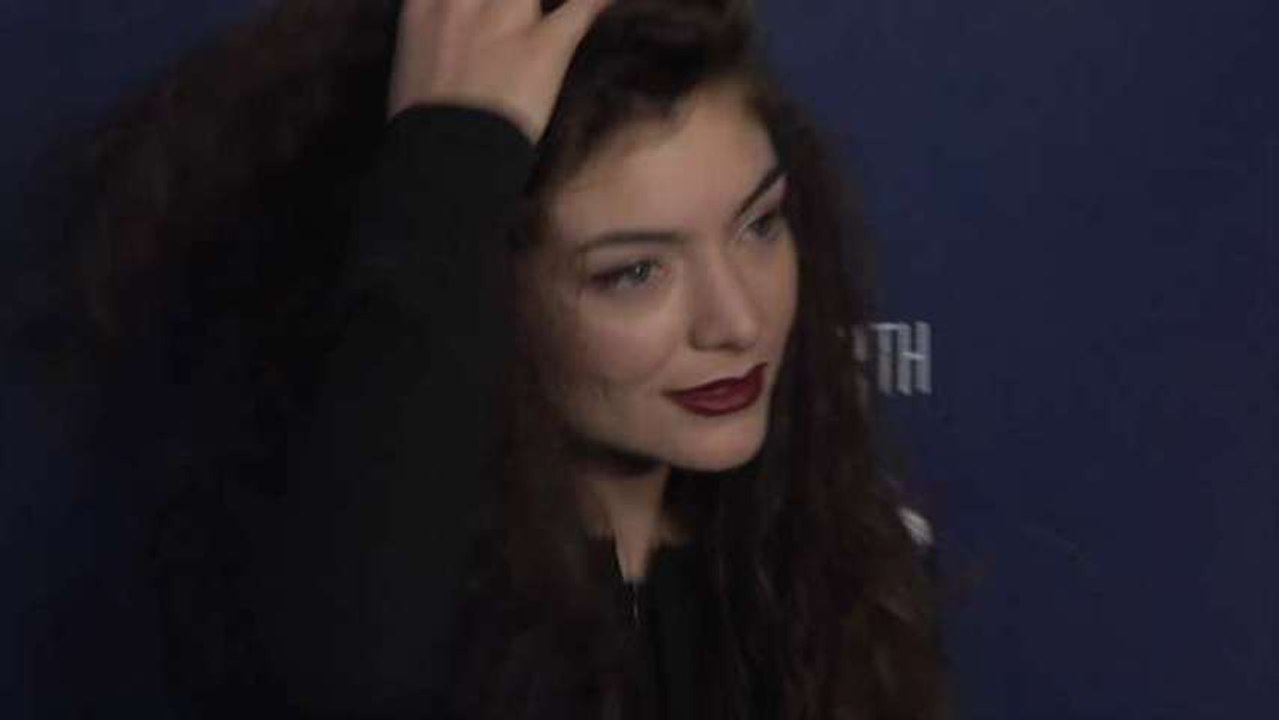 Lorde Wins Song of the Year at Grammys