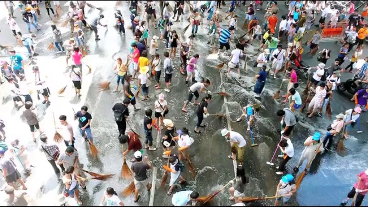 วัฒนธรรมประชาธิปไตยไทย ศิลปิน : ชินกร ไกรลาศ