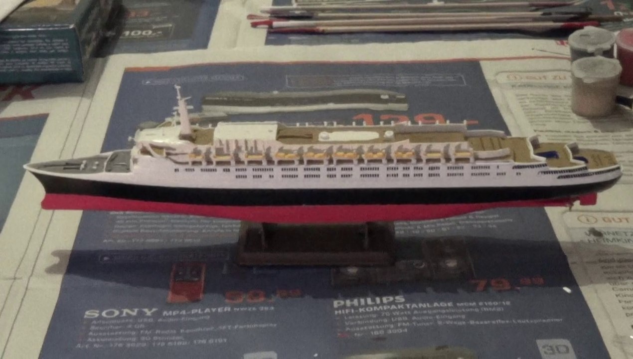 Modellbau: Queen Elizabeth 2