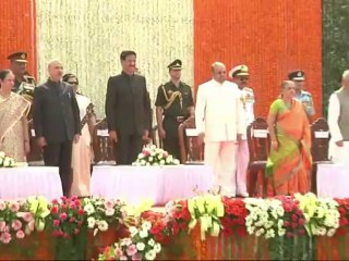 26 Jan-Bollywood Celebs At Mumbai Republic Day Parade