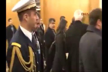 Fransa Cumhurbaşkanı Hollande İstanbul'a geldi