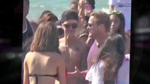 Justin Bieber recibido por una ola de chicas durante su estadía en Panamá