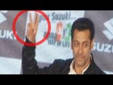 Salman Khan Waves 3-Fingers | Promotes Punch Line - 3 Aadmi Ki Madad  From Jai Ho