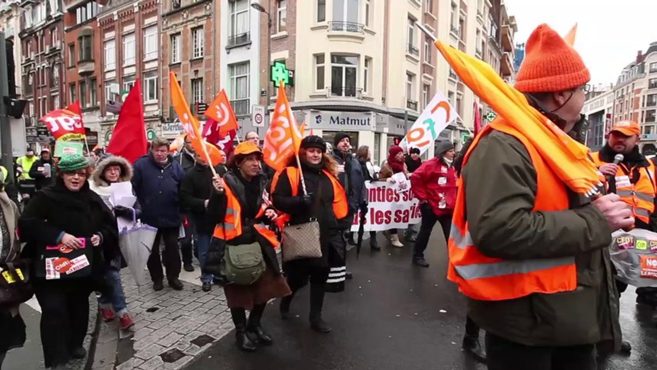 700 salariés de la Redoute manifestent à Lille