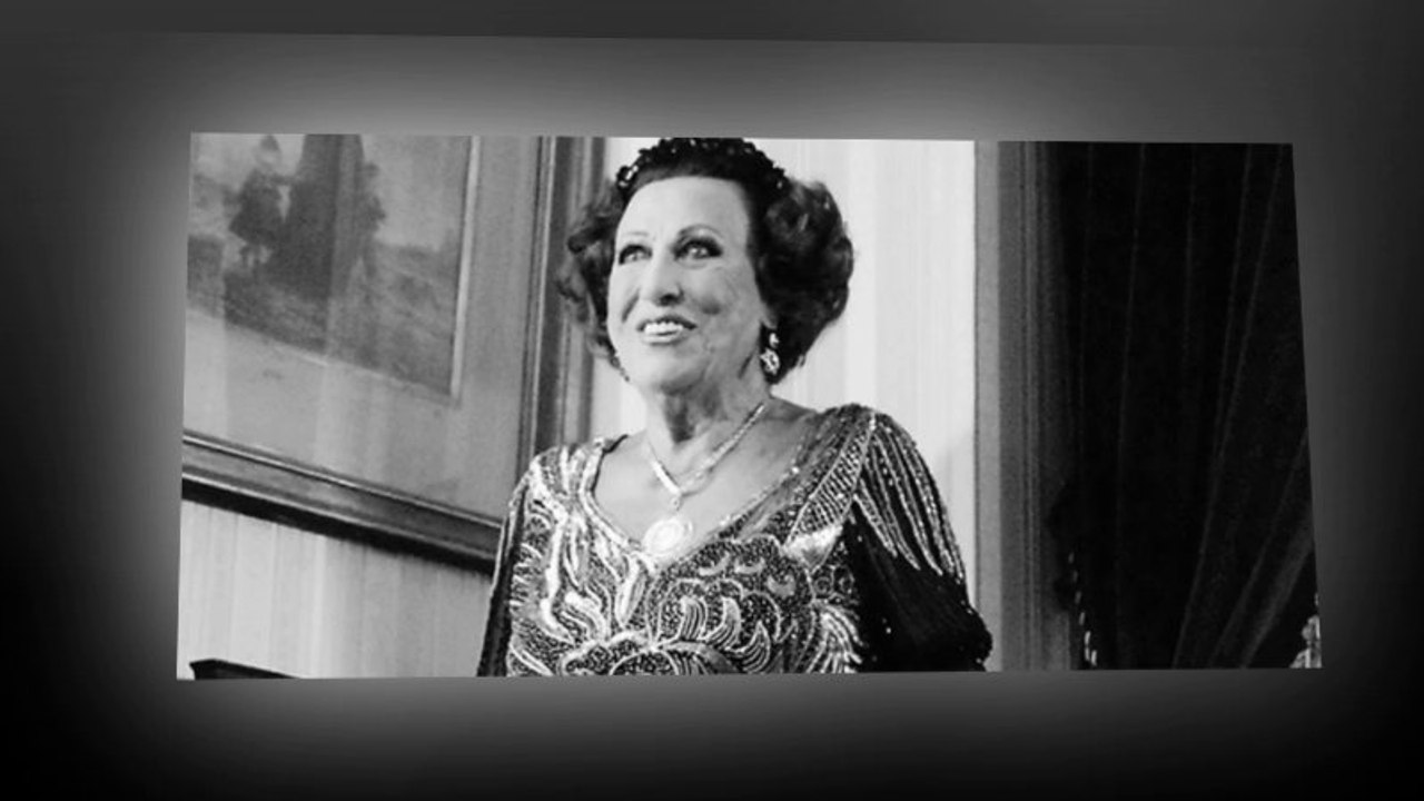 Müzeyyen Senar - - Sevmekten kim usanır