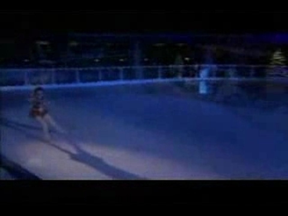 Christina Aguilera Hurt NBC 2006