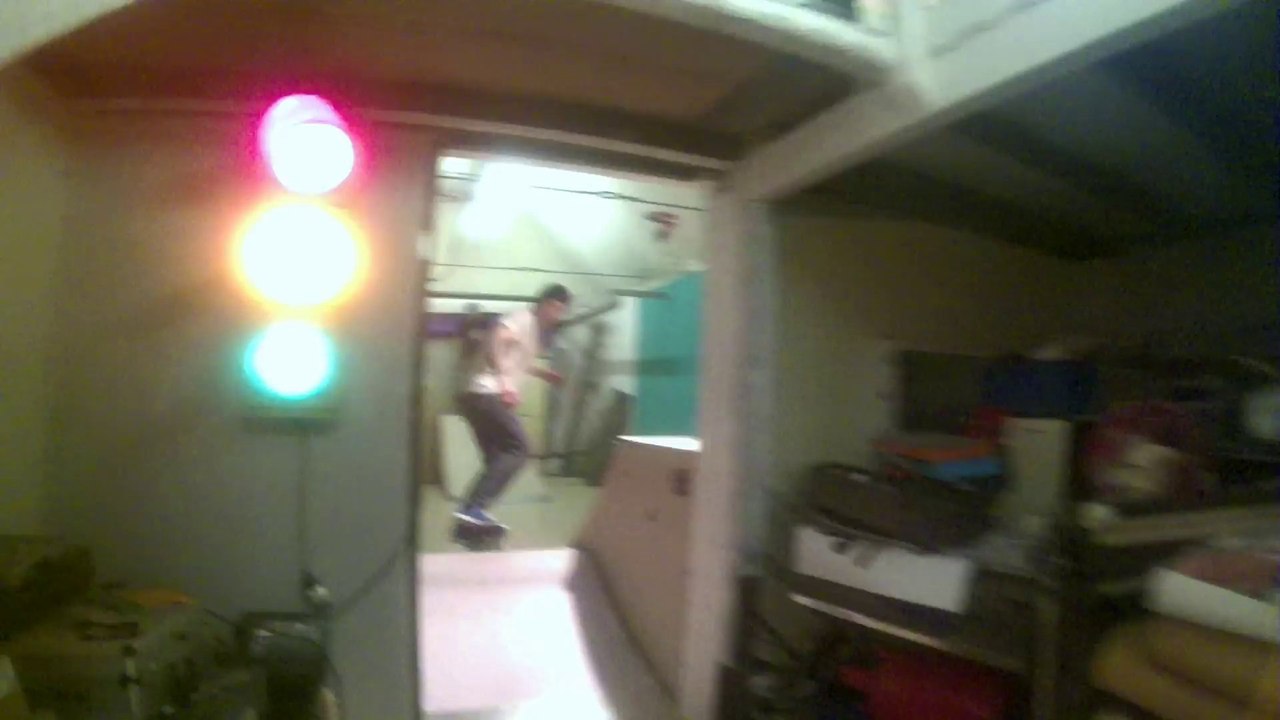 Bumsfallera try to discover