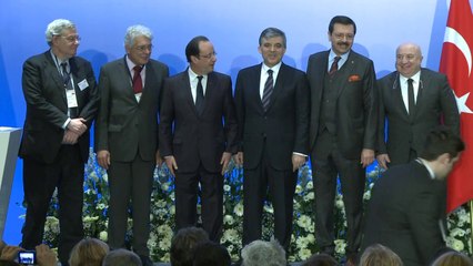 Hollande, ardent avocat des relations d'affaires franco-turques