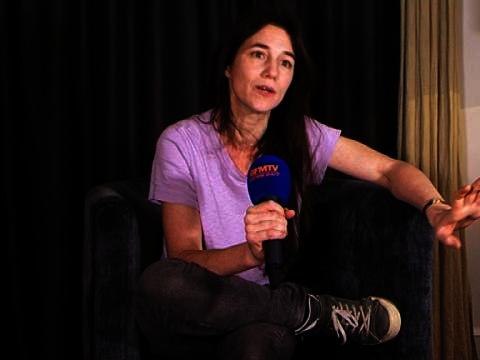 Charlotte Gainsbourg: c'est très gênant d'avoir le vagin de quelqu'un d'autre - 28/01