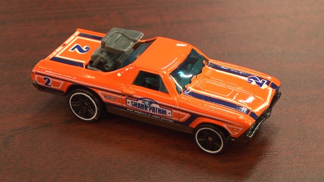 CGR Garage - SHARK PATROL EL CAMINO Hot Wheels review