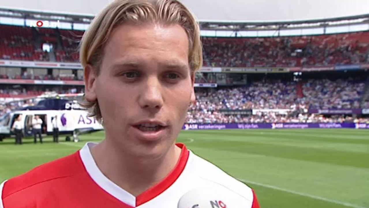 22-07-2012 Kippenvel, echt waar!