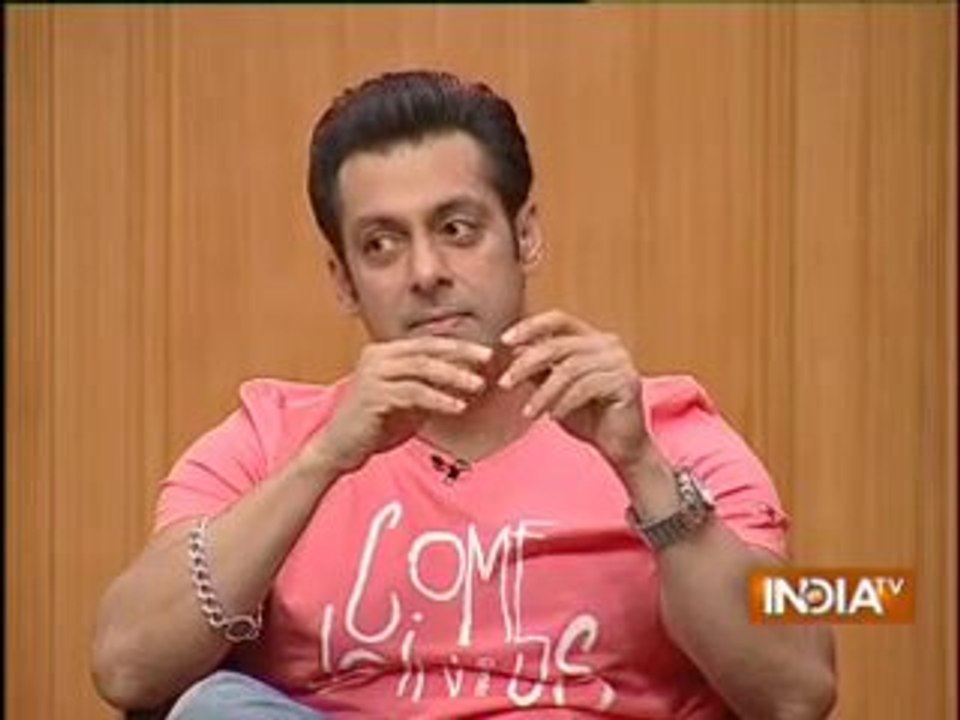 Salman praises Ranbir Kapoor in Aap Ki Adalat