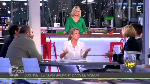 Isabelle Balkany refuse de répondre à Anne-SOphie Lapix