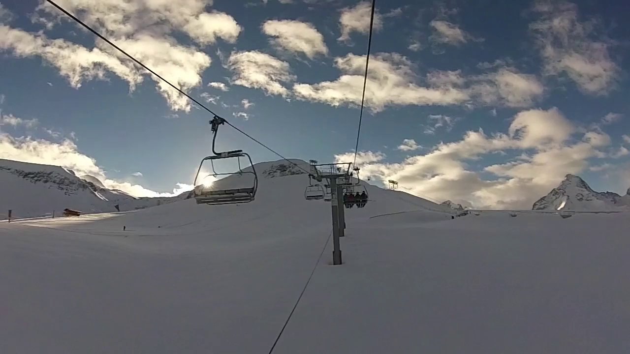 Teaser Les 2 2 -Bande annonce du film semaine au 2 alpes!-