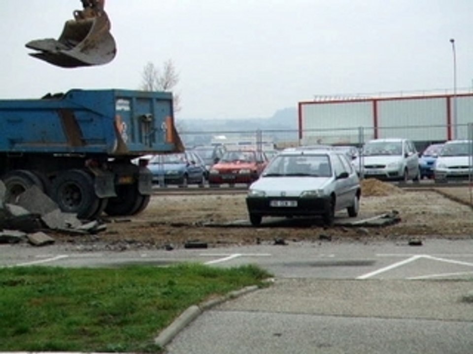 2006_1025parking0060
