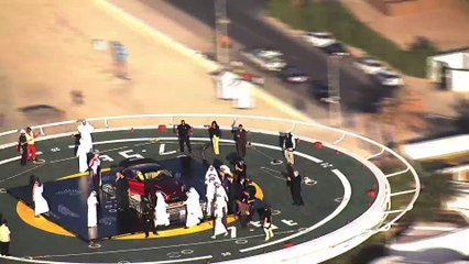 La nouvelle Aston Martin Vanquish sur le toit du désert