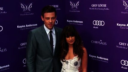 Lea Michele pense que Cory Monteith veille sur elle