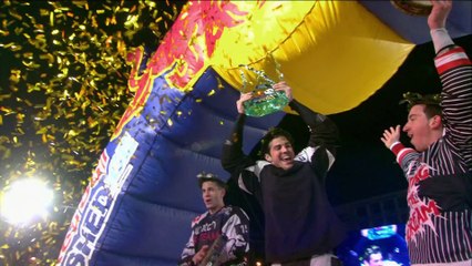 Le Red Bull Crashed Ice revient en Suisse